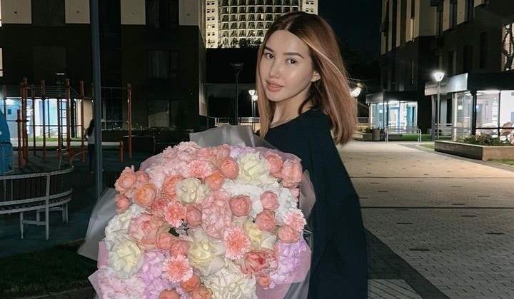 Ішінде украиндық әйелмен жыныстық қатынас Қара балық порно